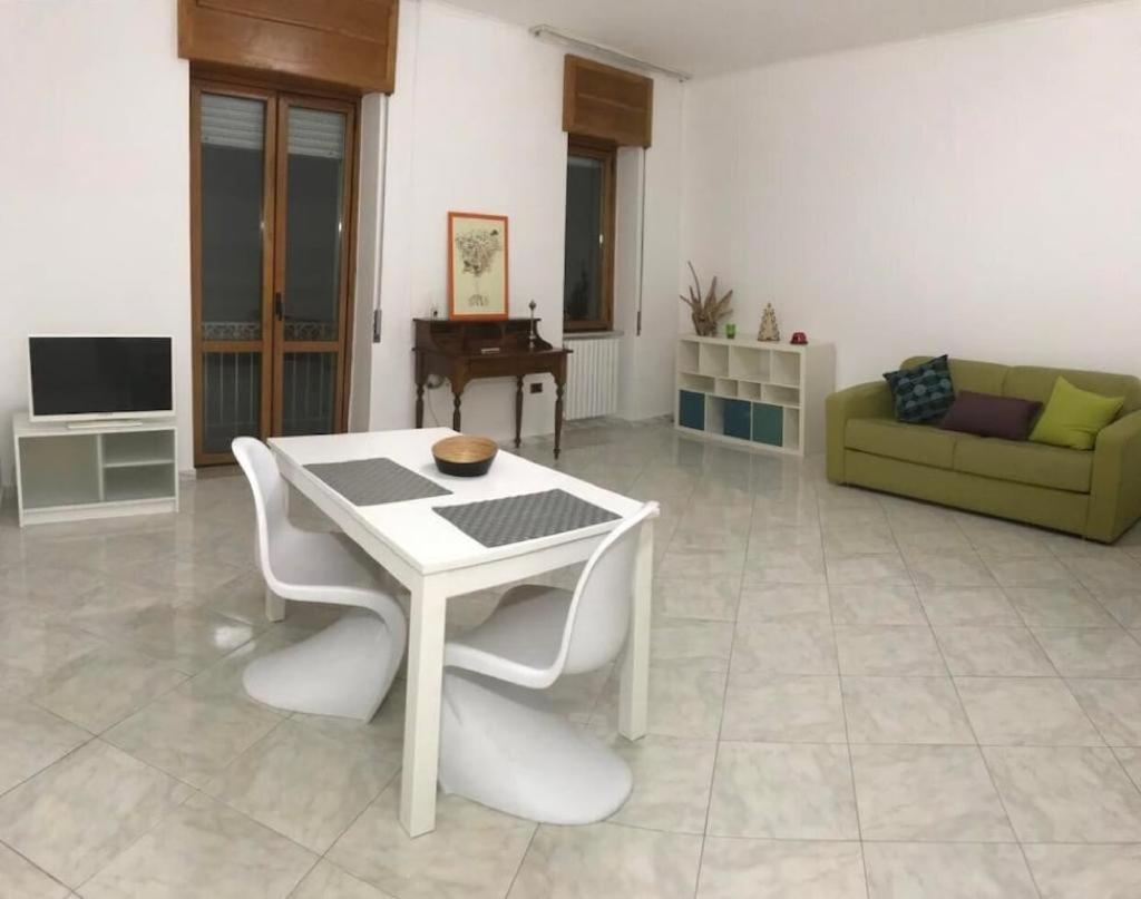 Benvenuti A Napoli - Casa Baby & Pet Friendly Apartment ภายนอก รูปภาพ